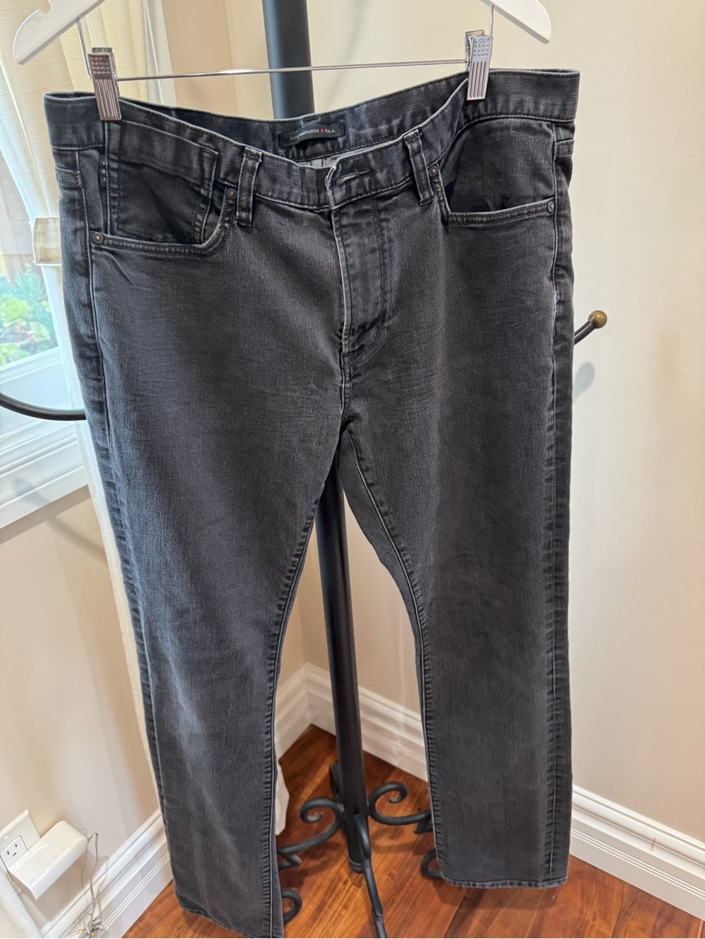 John Varvatos Men's Charcoal Slim Straight Jeans Vintage Look Size 36